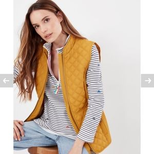 Joules EUC Size 8 zip up quilted vest